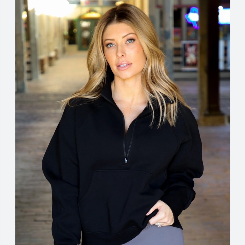 NEW! Women’s Black Oversized 1/4 Zip Workout Pullover Trendy Sweatshirt - M